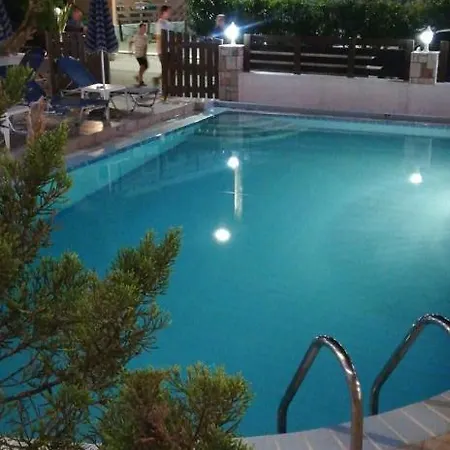 Apollon Hotel 2*