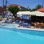 Apollon מלון Plános